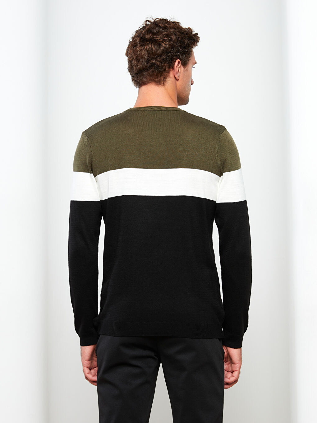 Crew Neck Long Sleeve Color Block Men's Knitwear Sweater-4