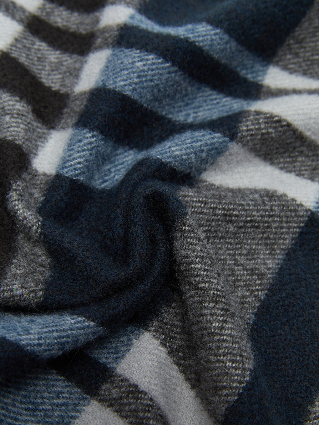 Antrasit Ekose Desenli Saçaklı Erkek Atkı-4