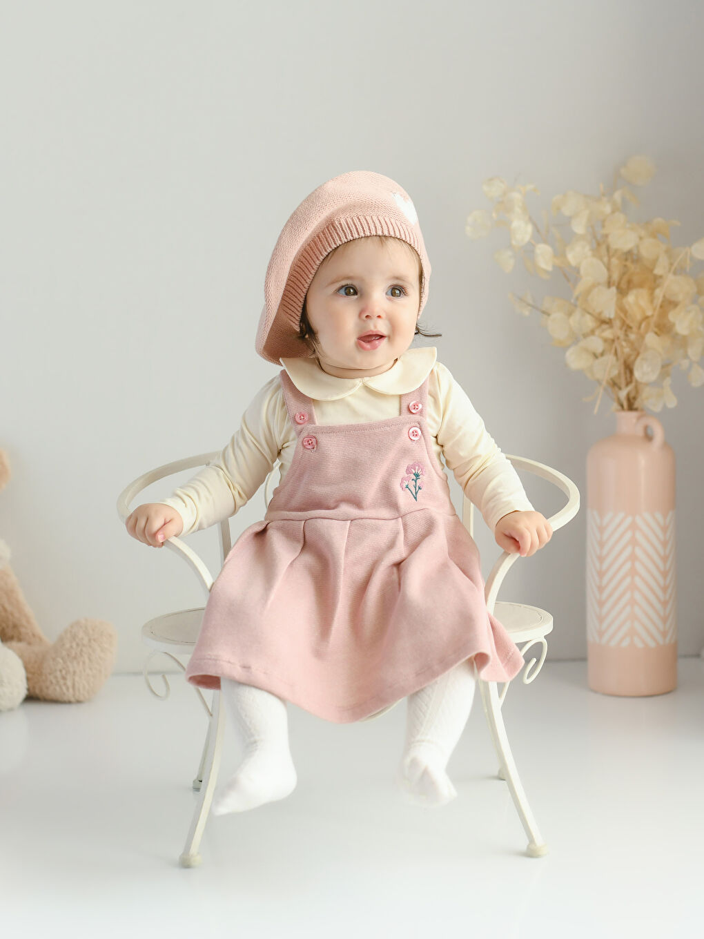 Pembe Nakış Detaylı Kız Bebek Salopet Elbise ve Çıtçıtlı Body 2'li