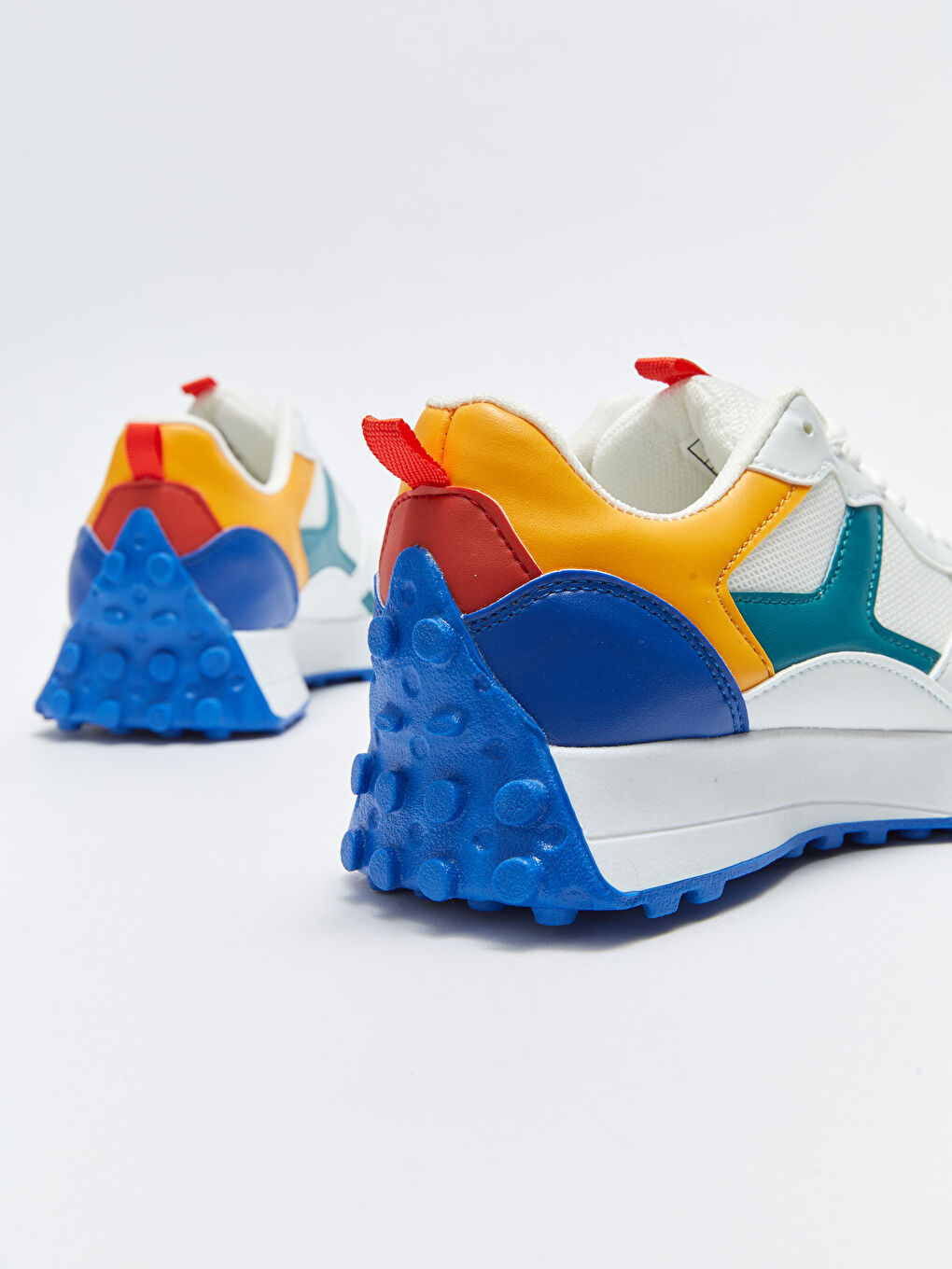 Әйелдерге арналған түрлі-түсті баулы кроссовкалар-4