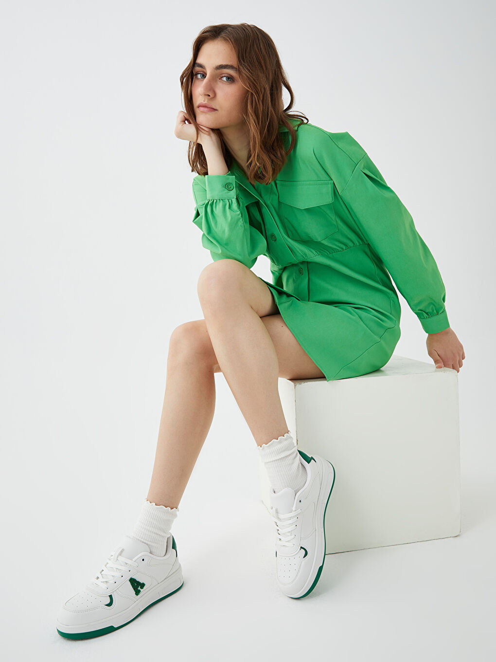 Yeşil Deri Görünümlü Bağcıklı Kadın Spor Ayakkabı