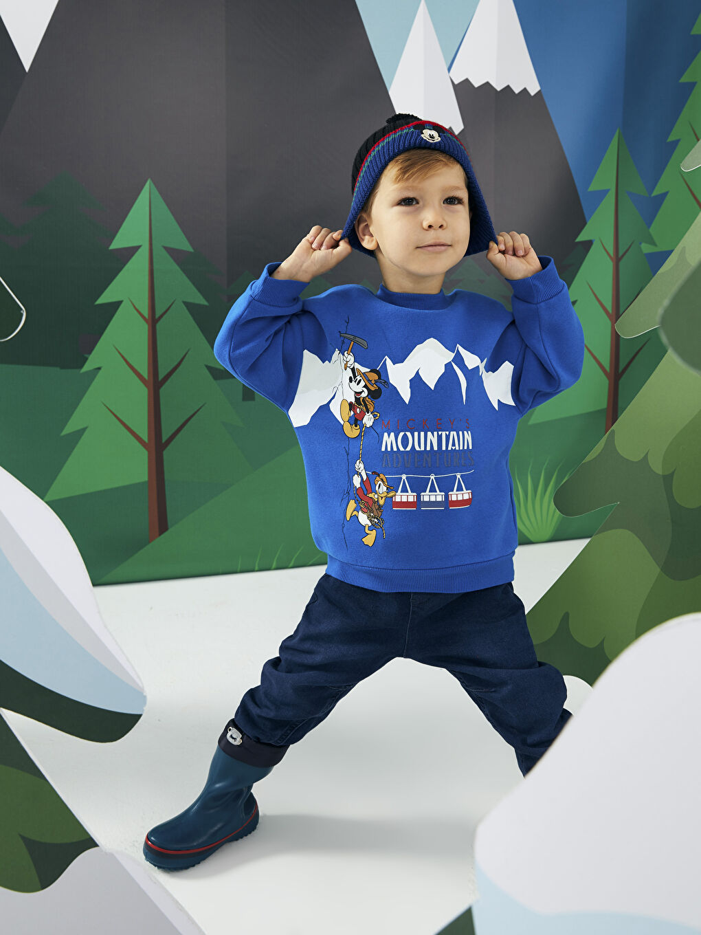 Crew Neck Long Sleeve Mickey Mouse Printed Baby Boy Sweatshirt-1