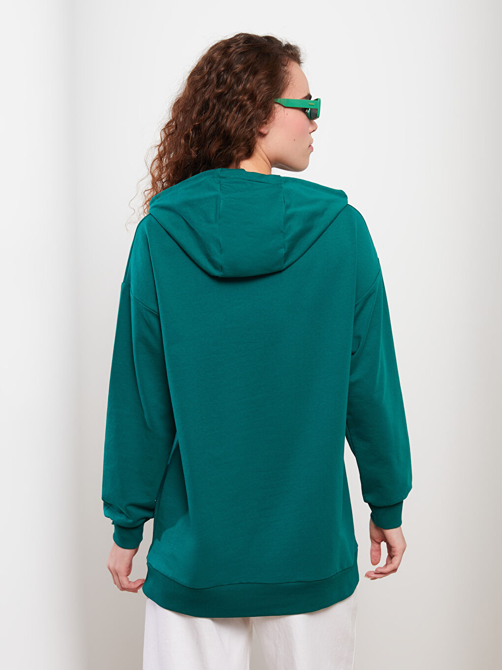 Yeşil Kapüşonlu Baskılı Uzun Kollu Kadın Sweatshirt Tunik-3