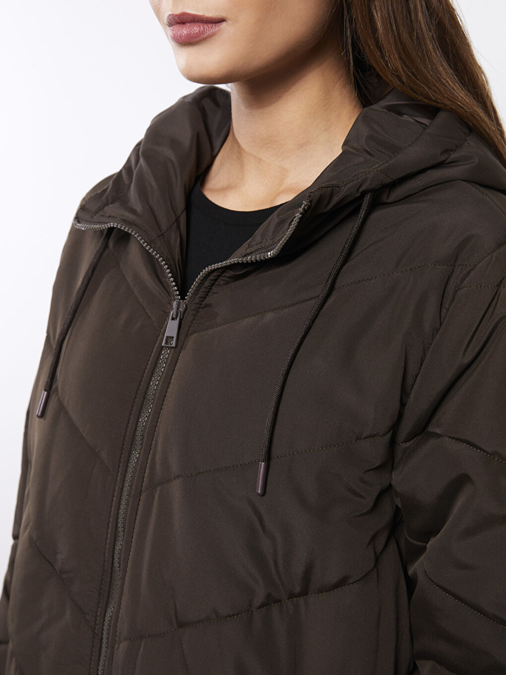 Kahverengi Kadın Kapüşonlu Düz Şişme Mont-3