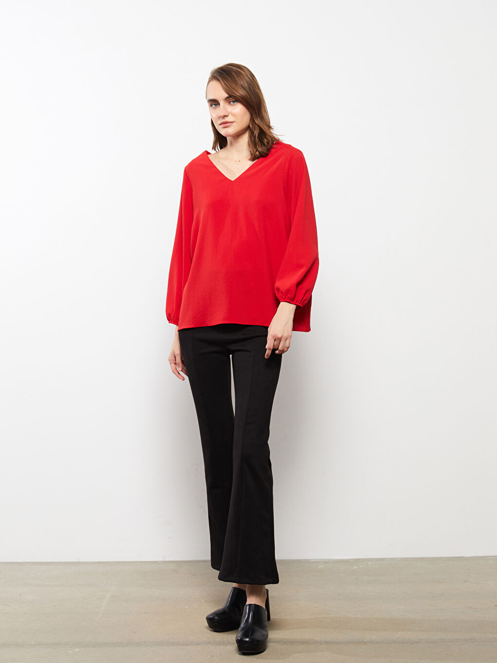 V-Neck Plain Long Sleeve Women's Blouse-4