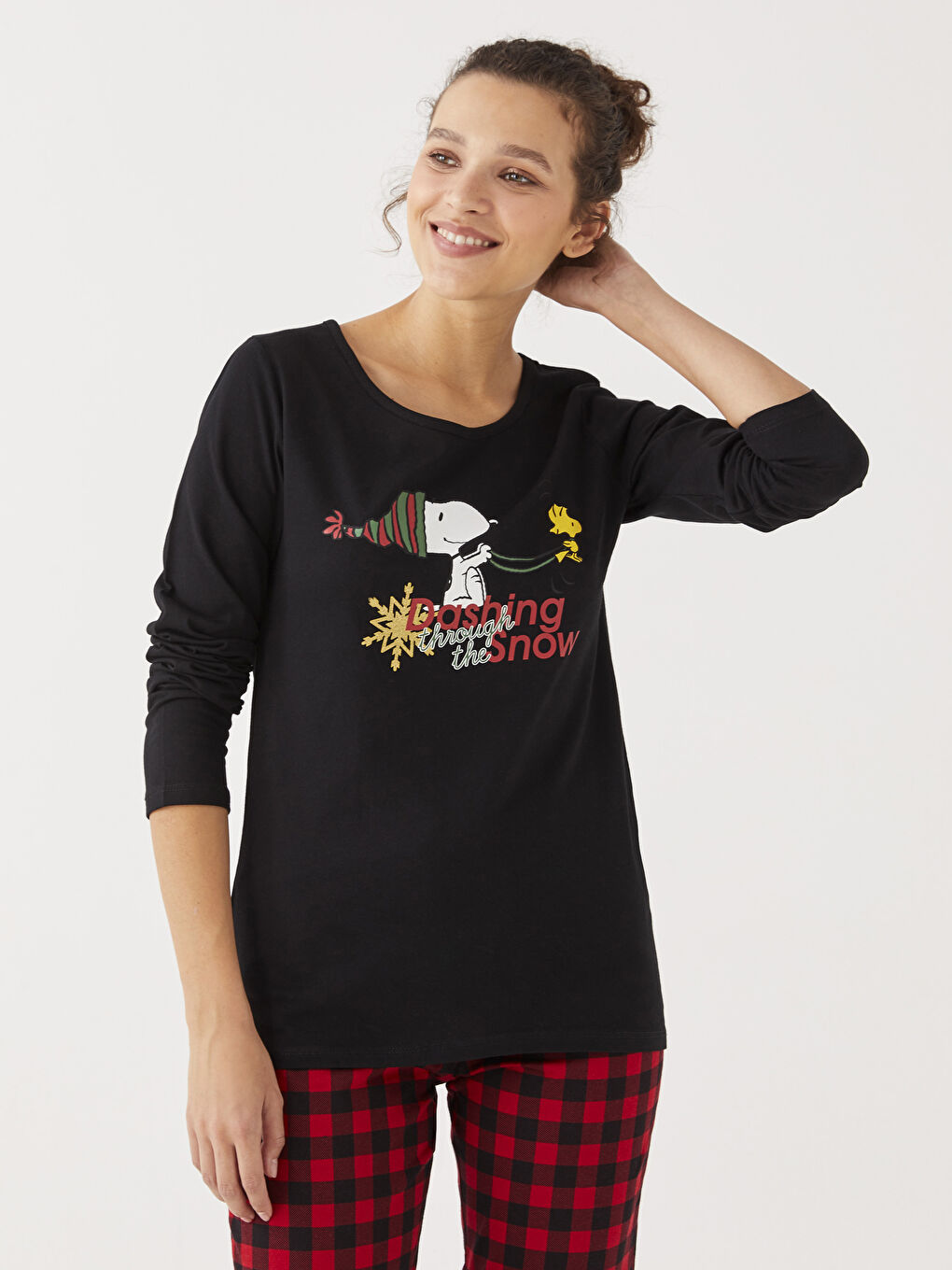 Kırmızı Bisiklet Yaka Snoopy Baskılı Uzun Kollu Kadın Pamuklu Pijama Takımı-2