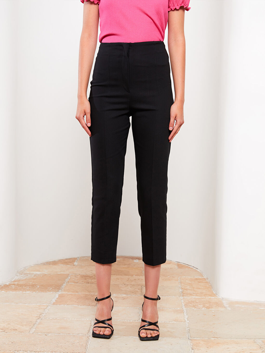 Women's High Waist Regular Fit Plain Trousers-3