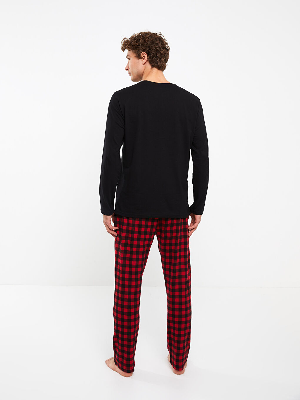 Regular Fit Snoopy Printed Men's Pyjama Set-11