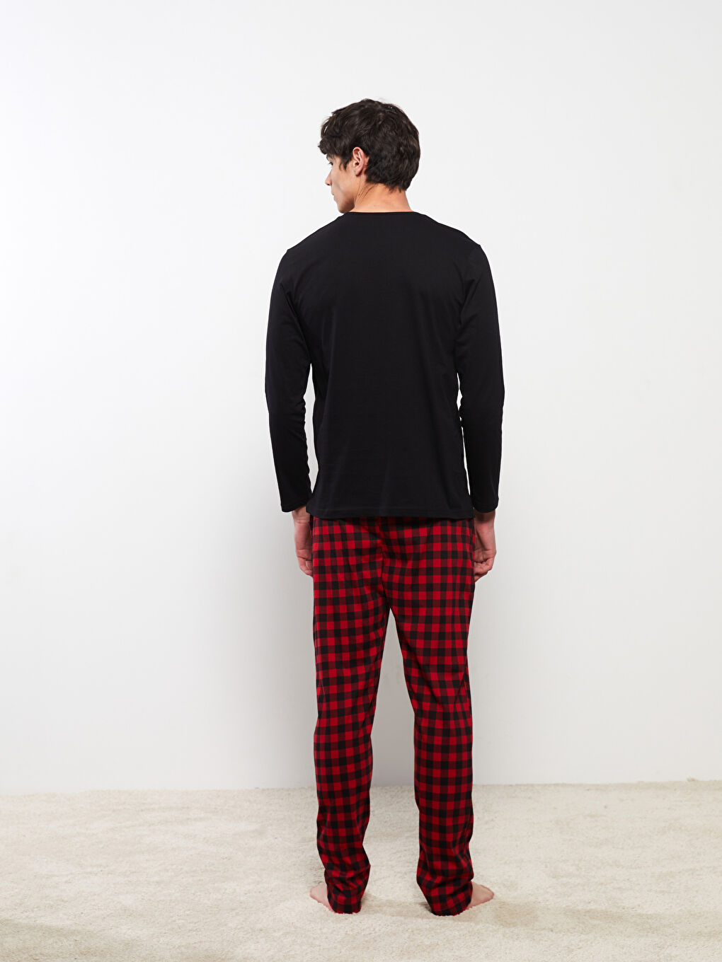 Regular Fit Snoopy Printed Men's Pyjama Set-10