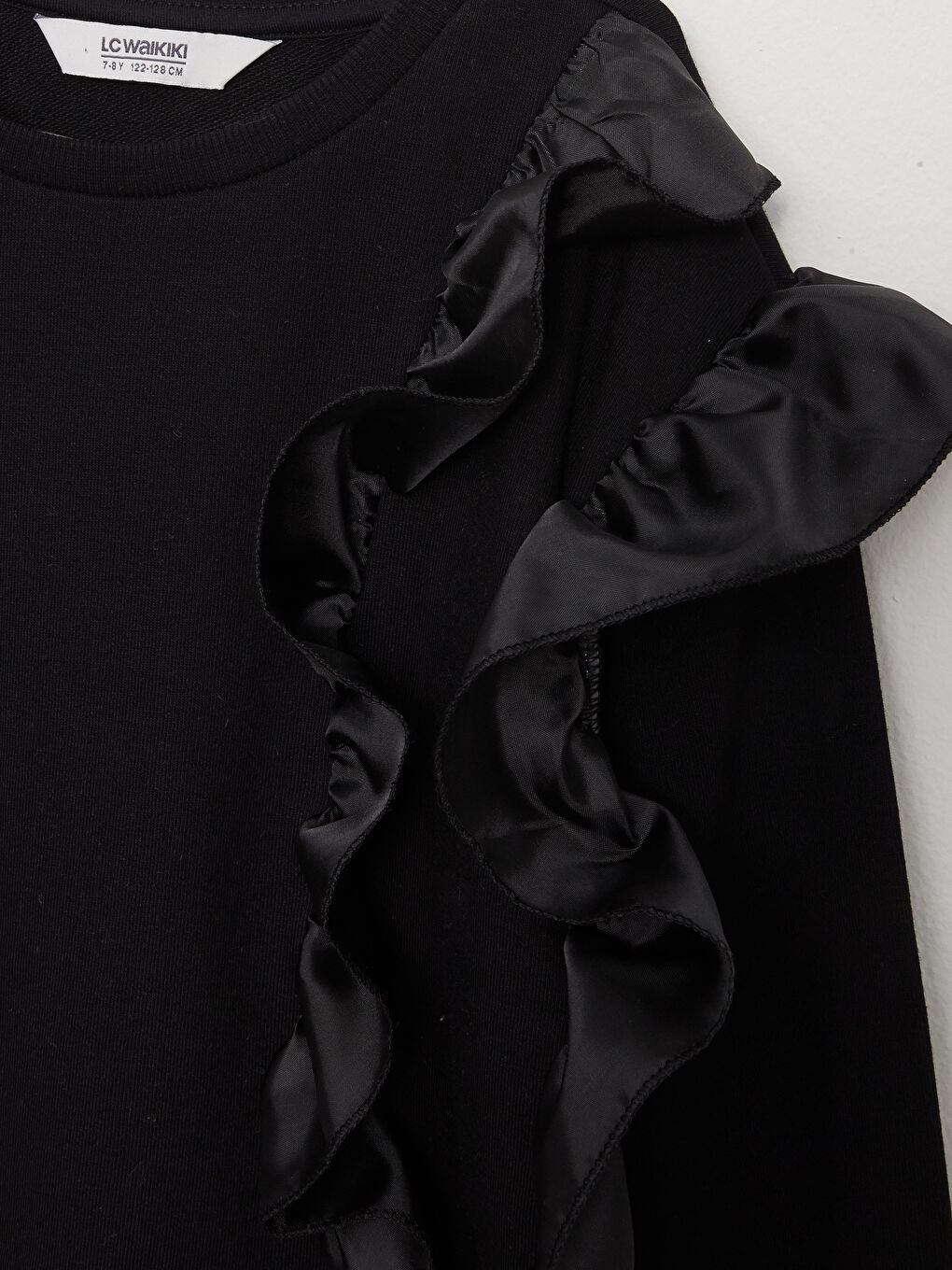 Siyah Bisiklet Yaka Fırfır Detaylı Uzun Kollu Kız Çocuk Sweatshirt-4