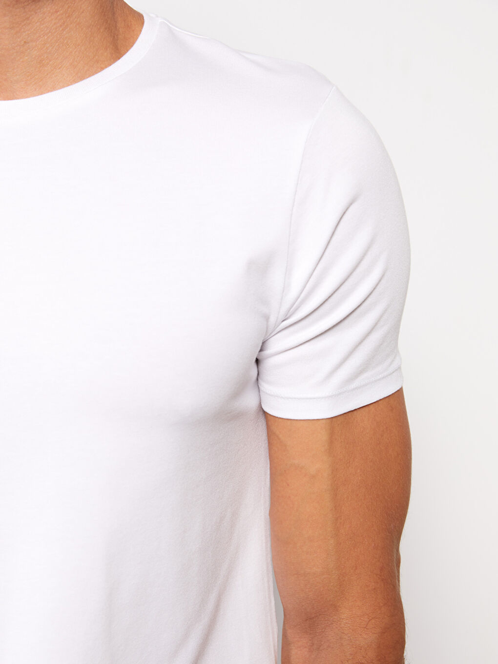 Beyaz Bisiklet Yaka Penye Erkek Tişört-3