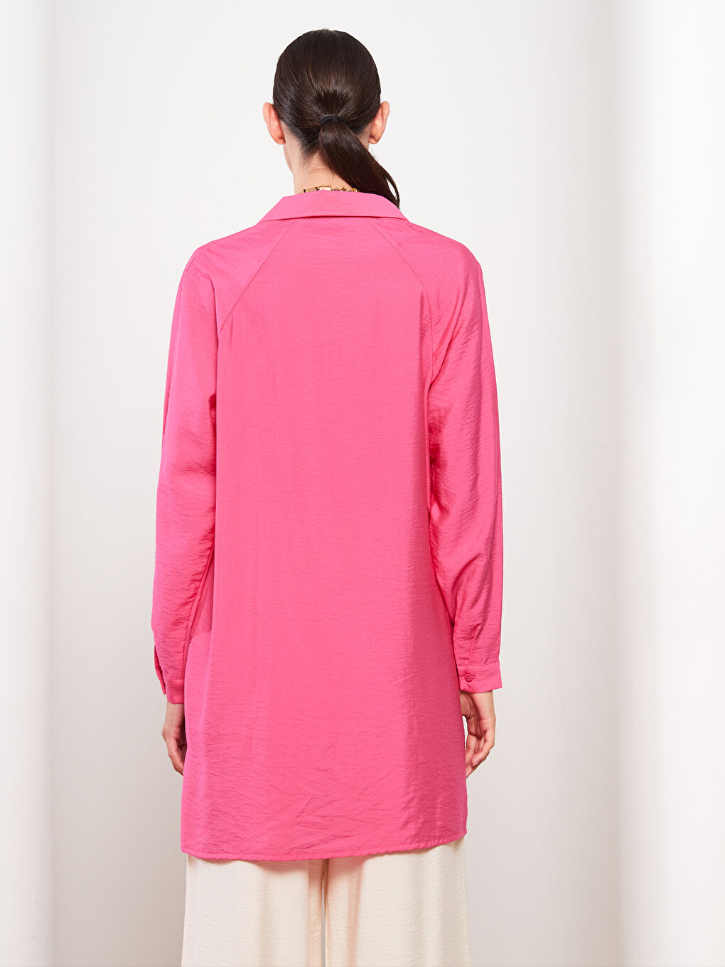 Изчистена риза-туника с дълъг ръкав за жени-4