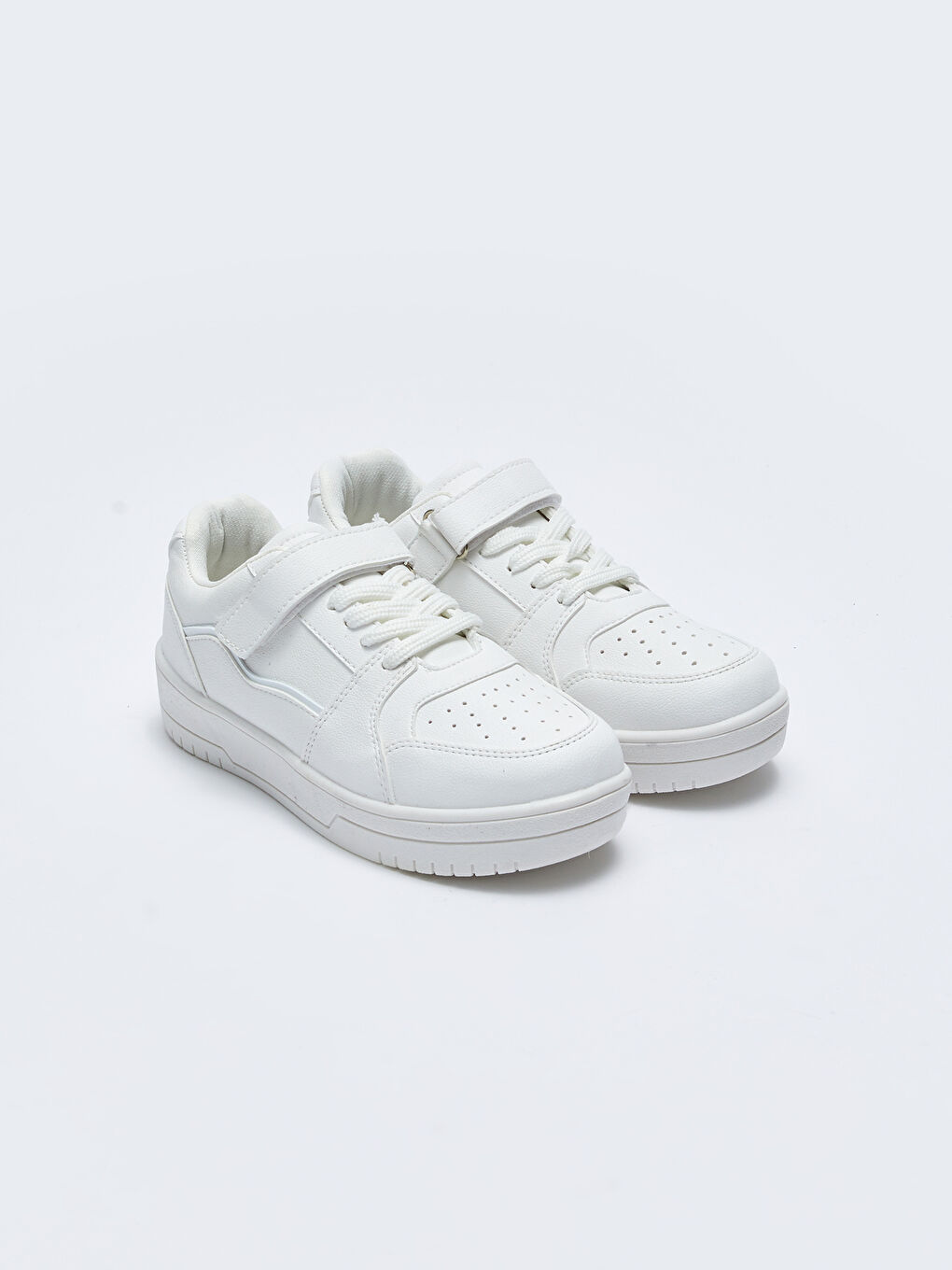 Lace-Up Thick Sole Women's Sport Shoes