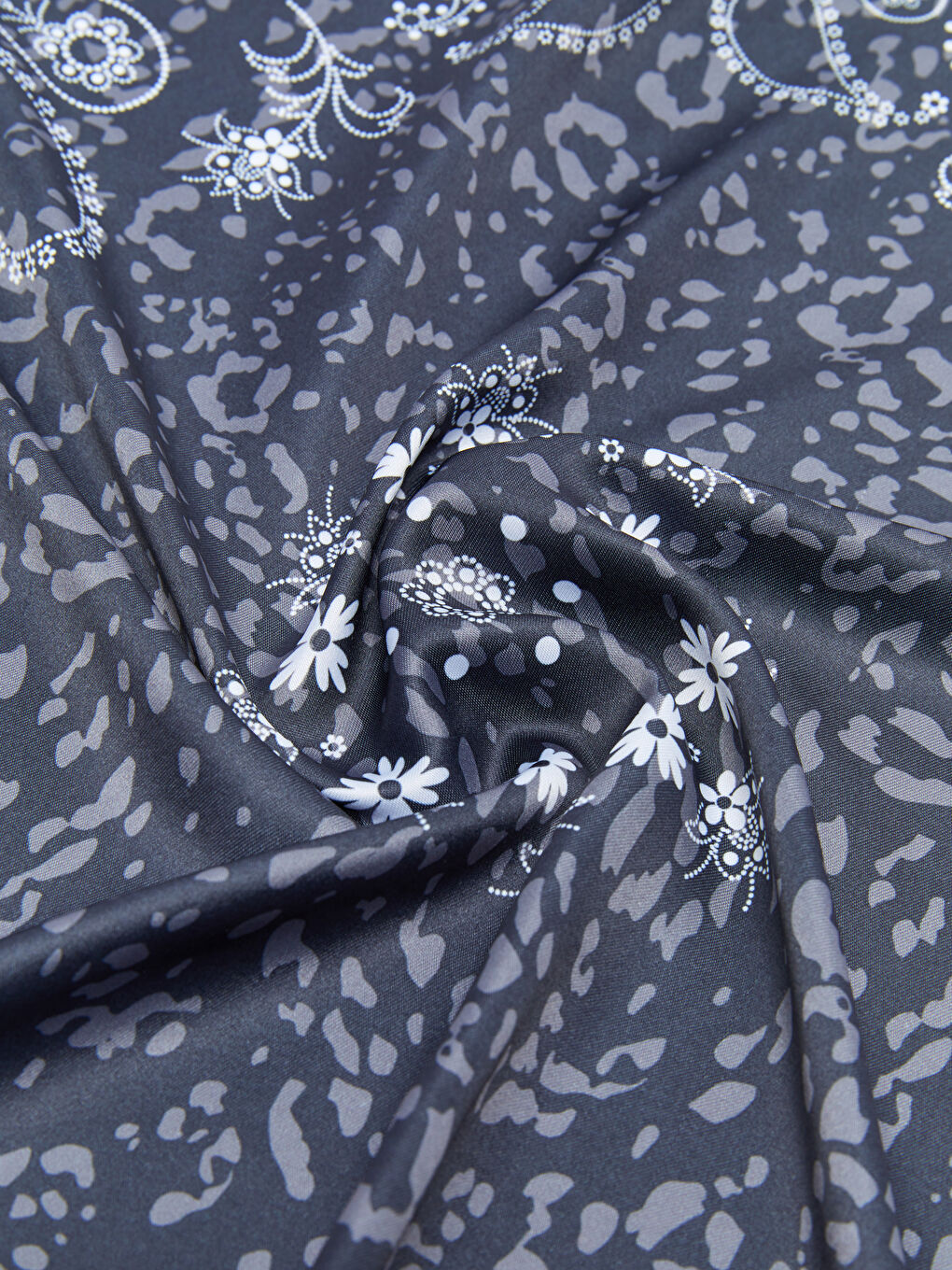 Patterned Satin Women's Bandana-6