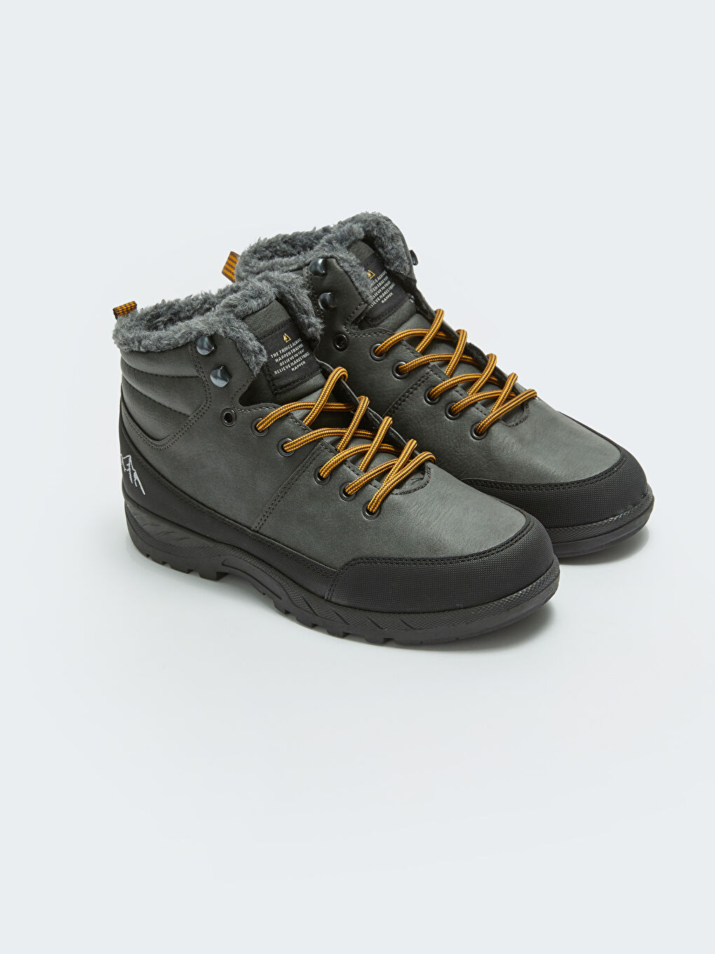 Lace-Up Men's Trekking Boot