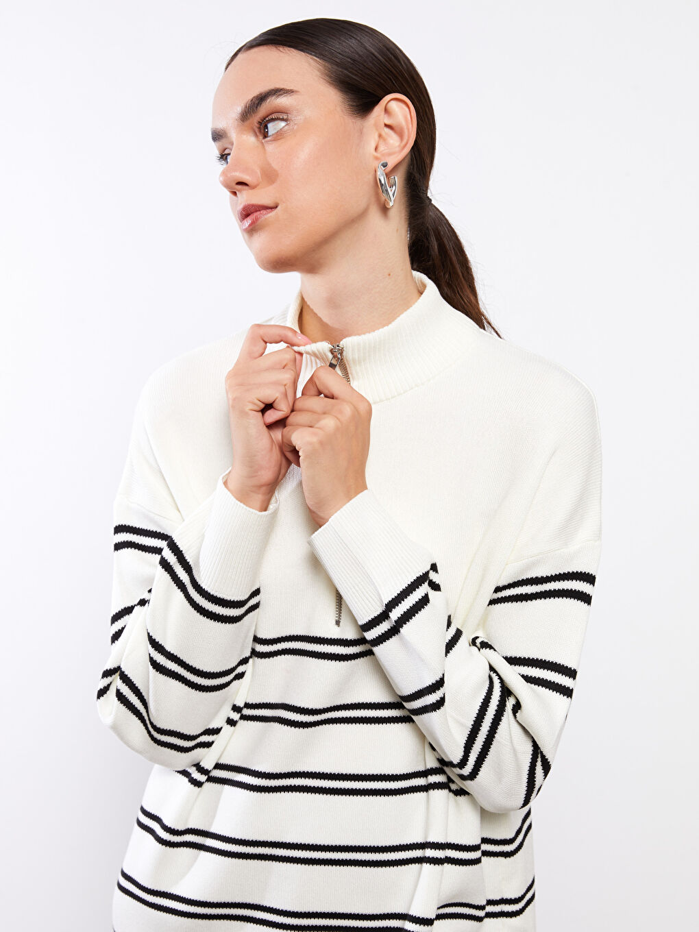 Ekru Dik Yaka Çizgili Uzun Kollu Kadın Triko Tunik-2