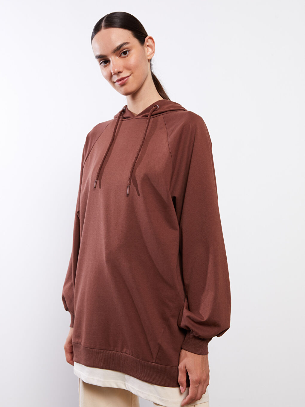 LCW Modest Kahverengi Kapüşonlu Düz Uzun Kollu Oversize Kadın Sweatshirt Tunik - 1