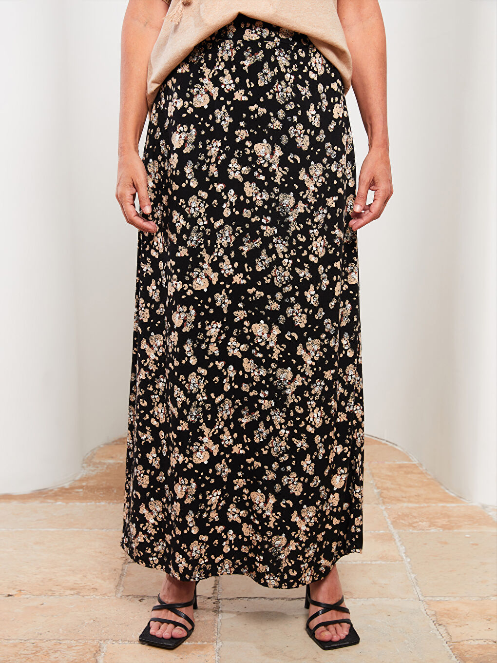 Elastic Waist Patterned A-Cut Viscose Women's Skirt-3