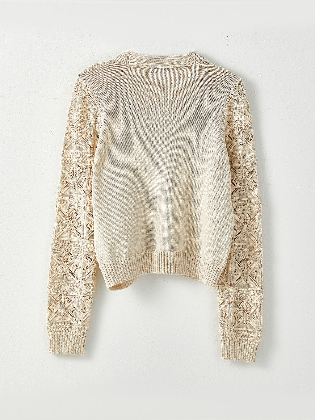 Ekru V Yaka Kendinden Desenli Uzun Kollu Kadın Triko Hırka-6