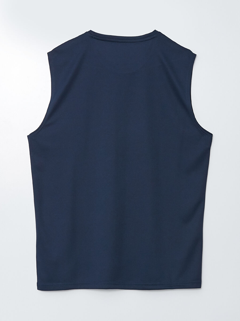 تيشيرت بدون أكمام بياقة دائرية للرجال-6