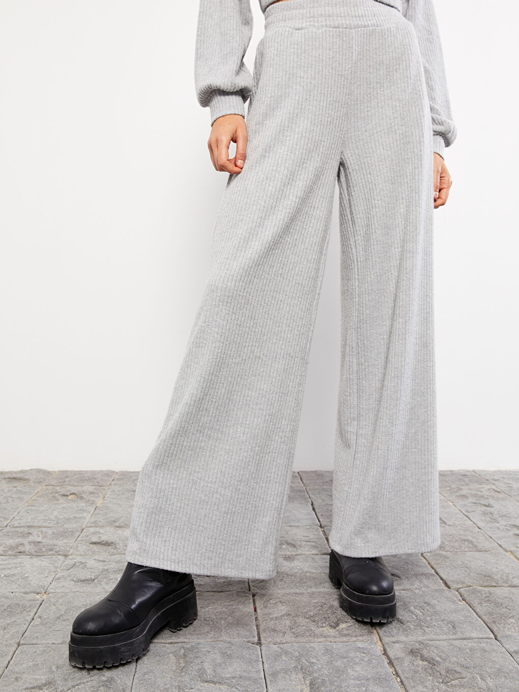 ქალებისთვის ელასტიური წელის უბრალო სპორტული შარვალი-3