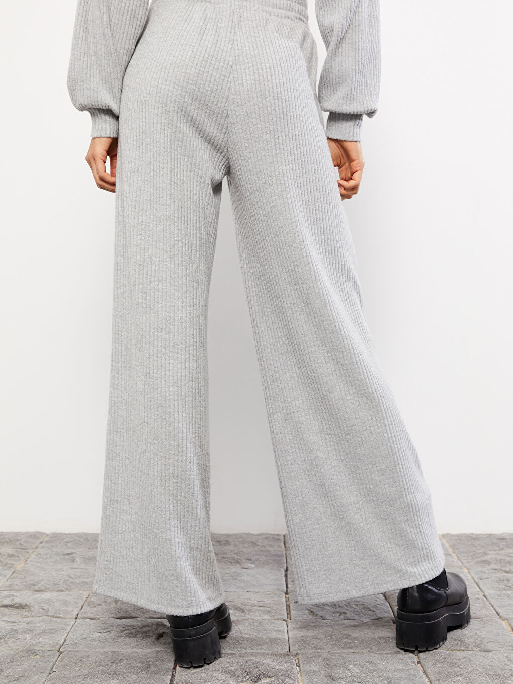 ქალებისთვის ელასტიური წელის უბრალო სპორტული შარვალი-4