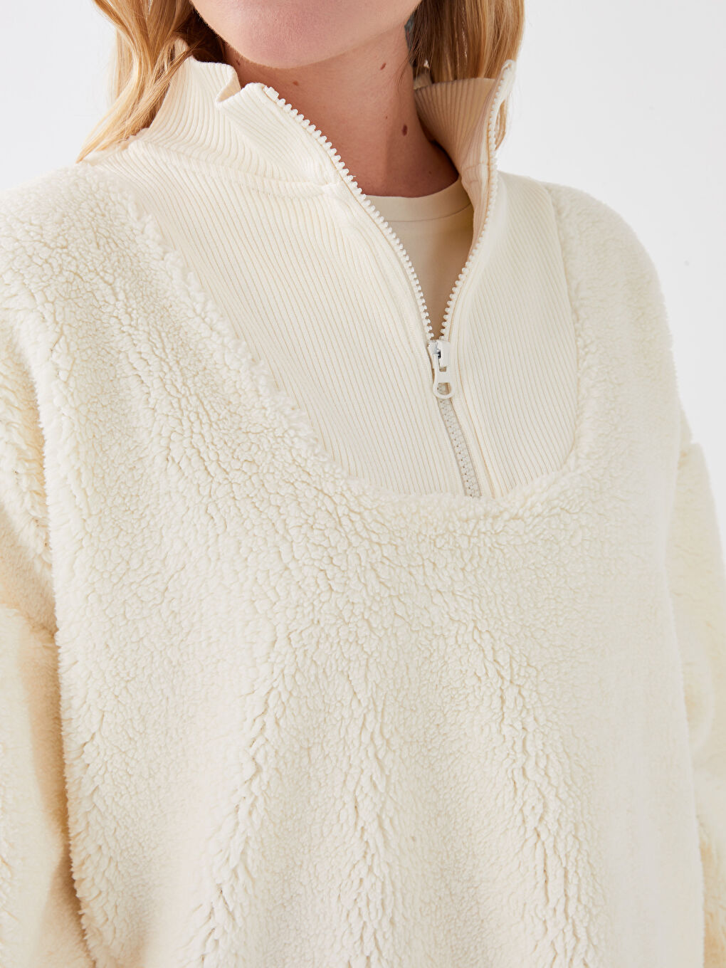 Haut de pyjama à col cheminée régulier à manches longues pour femmes-3