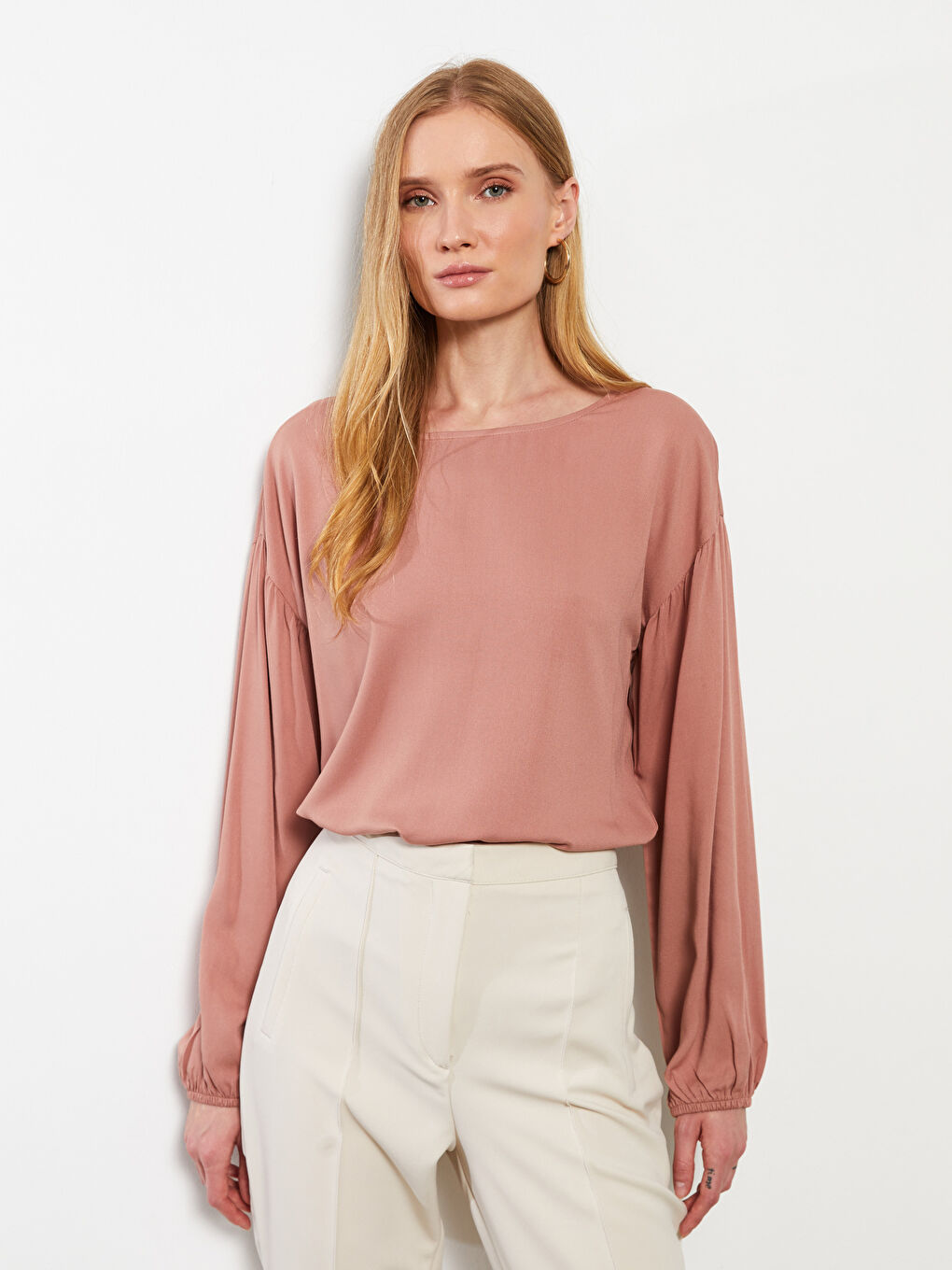 Crew Neck Straight Long Sleeve Viscose Women's Blouse