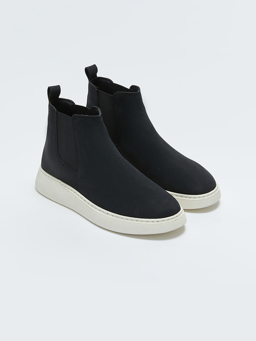 Siyah Yanları Lastikli Bilek Boy Erkek Bot