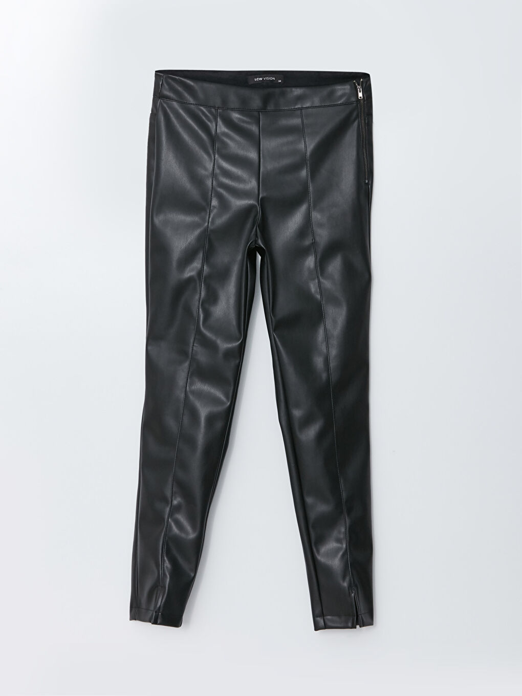 Siyah Standart Fit Düz Deri Görünümlü Kadın Pantolon-5