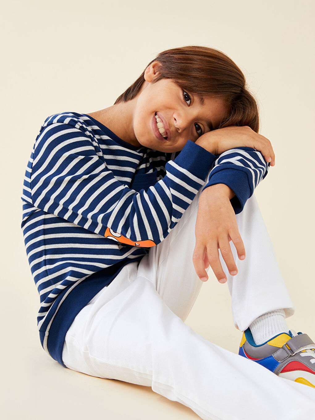 Elasticated Waist Basic Gabardine Boys' Trousers-3