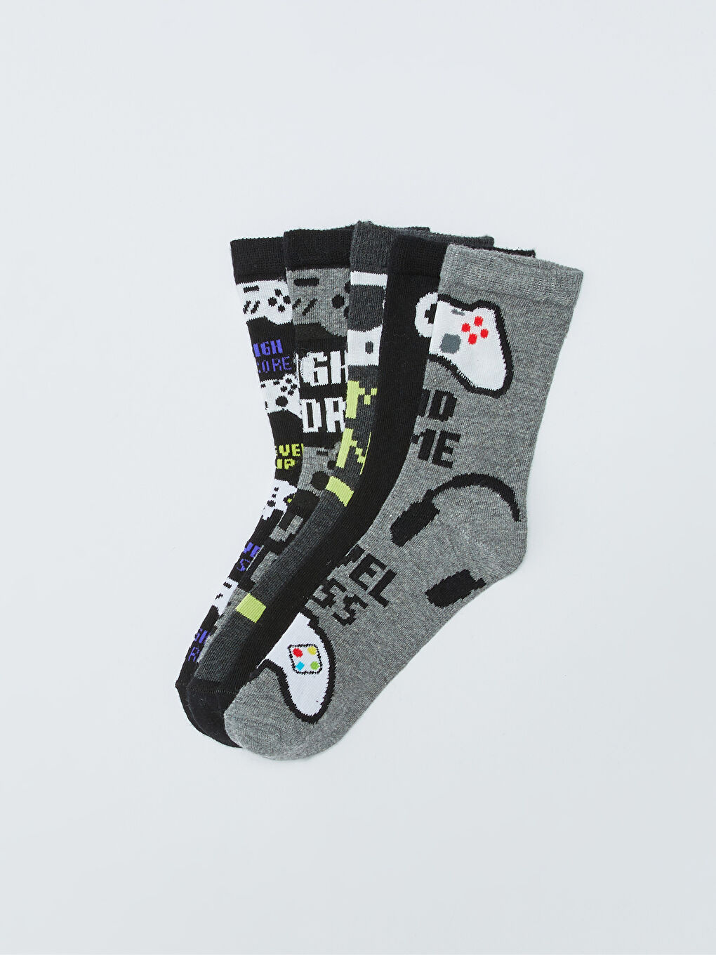 Karışık Karanlıkta Parlayan Desenli Erkek Çocuk Soket Çorap 5'li