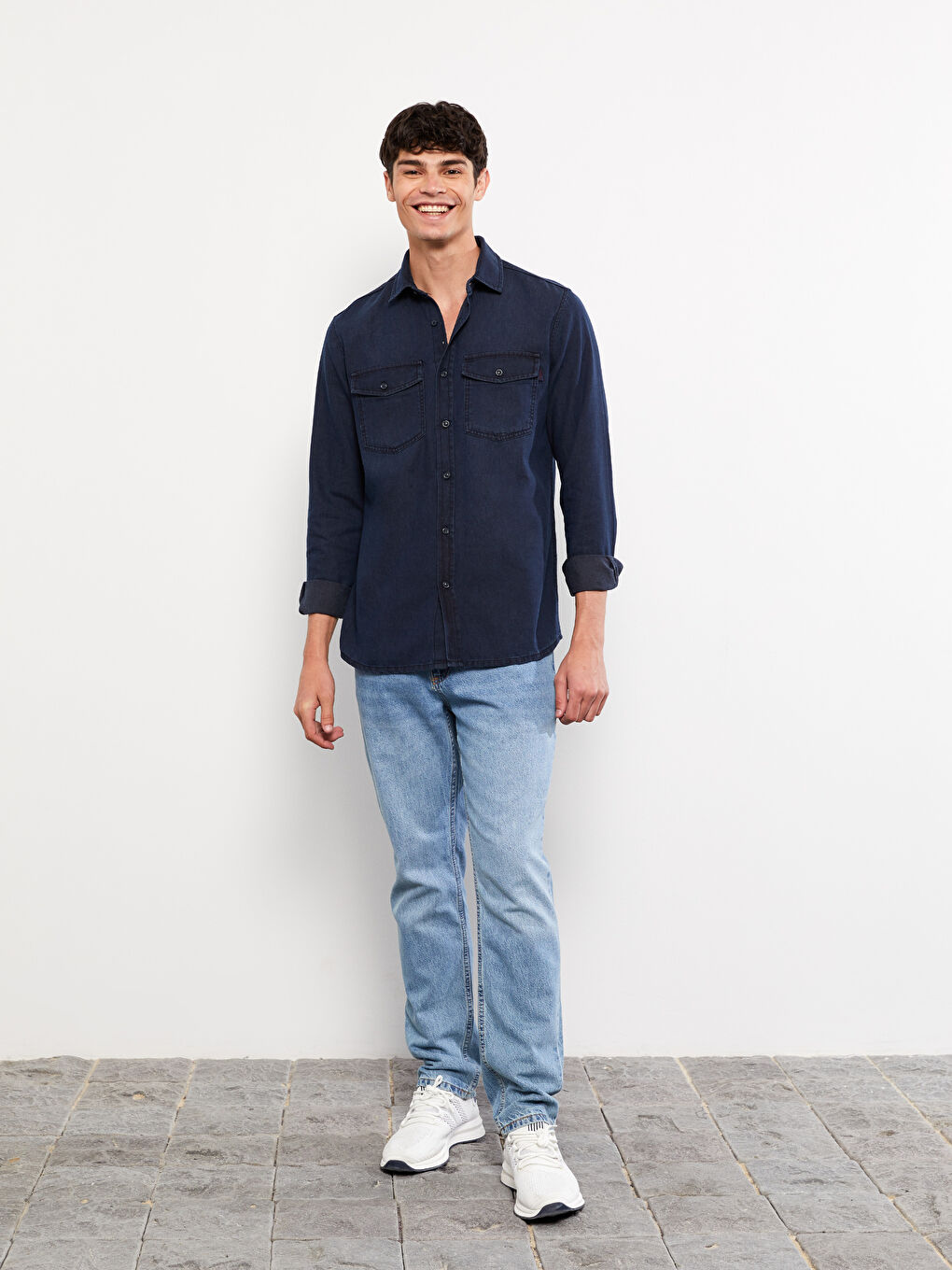 Regular Fit Long Sleeve Men's Denim Shirt-2