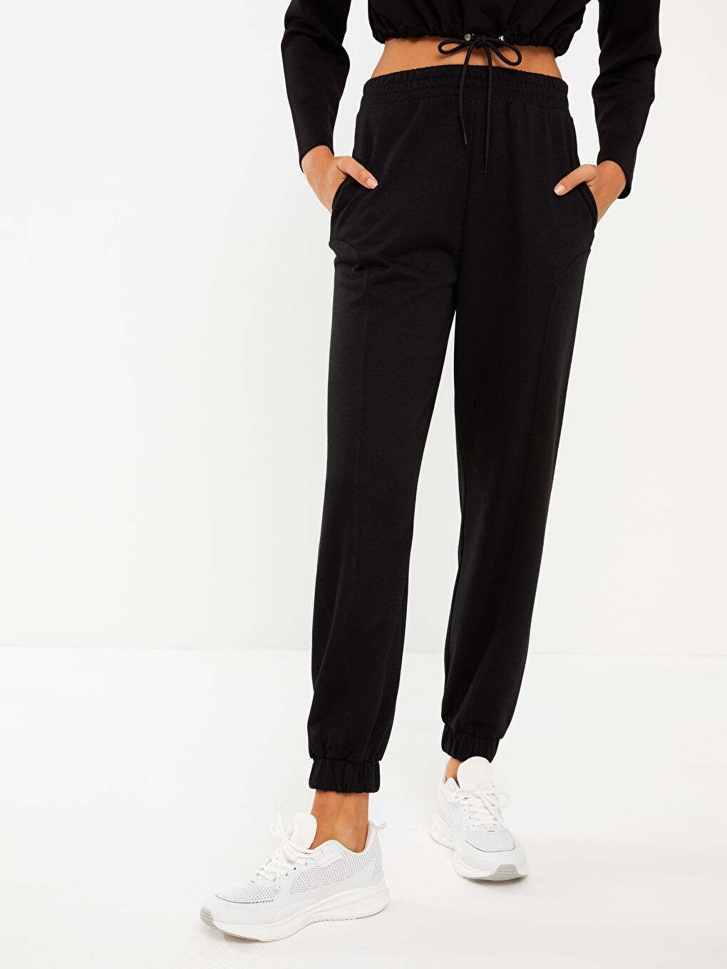 Women's Elasticated Waist Plain Jogger Sweatpants-3