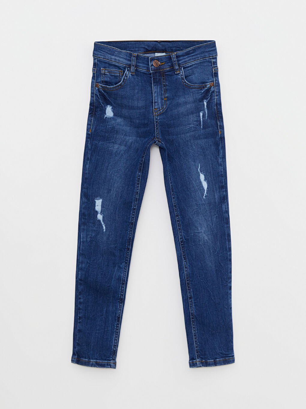 بنطلون جينز ولادي دينيم بتفاصيل فتحات وقصة سوبر سكيني