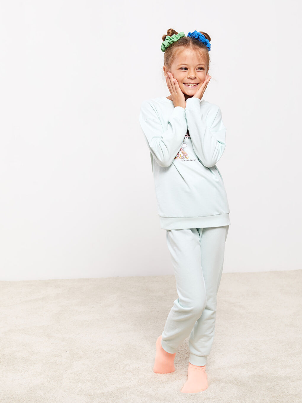 Crew Neck Printed Long Sleeve Girls' Pyjama Set-1