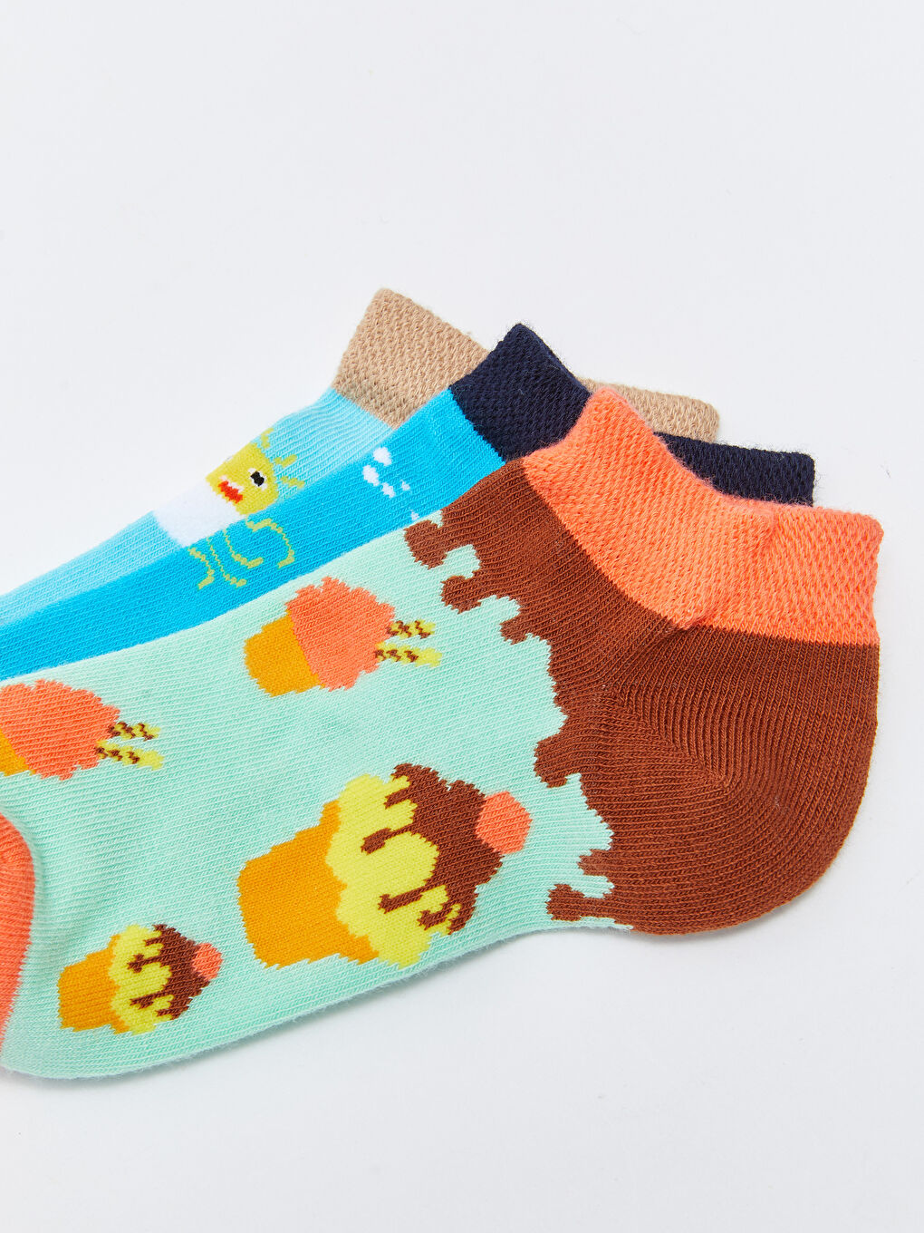 LCW ECO Gemusterte Sneaker-Socken für Mädchen 3er-Pack -W2GB96Z4-LU0