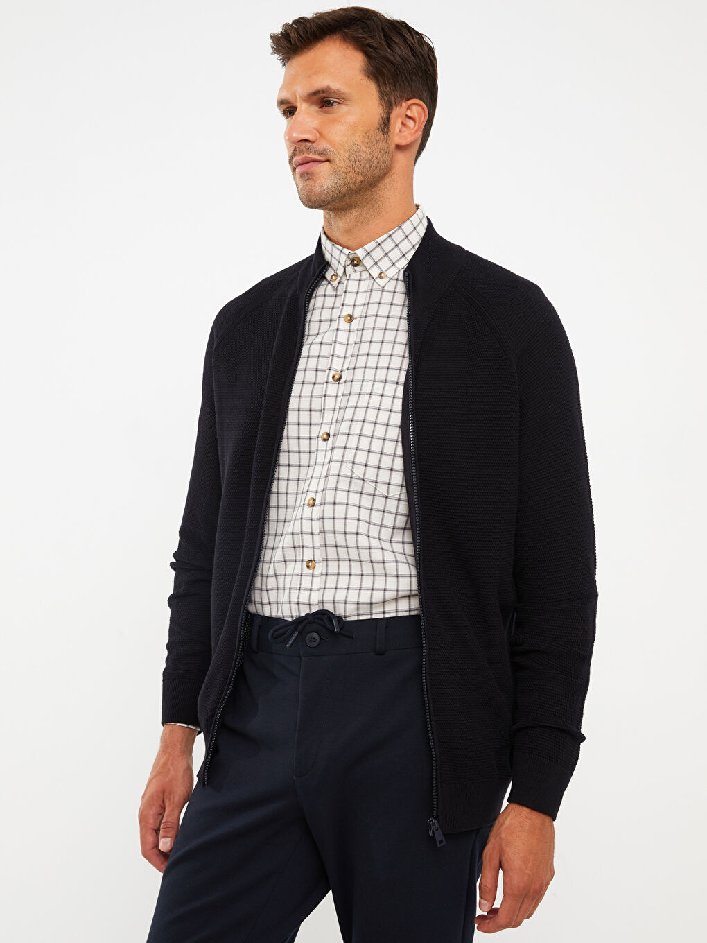 LCWAIKIKI Basic Standard Fit Turtle Neck Long Sleeve Men's Tricot Cardigan -W2GB99Z8-RFH