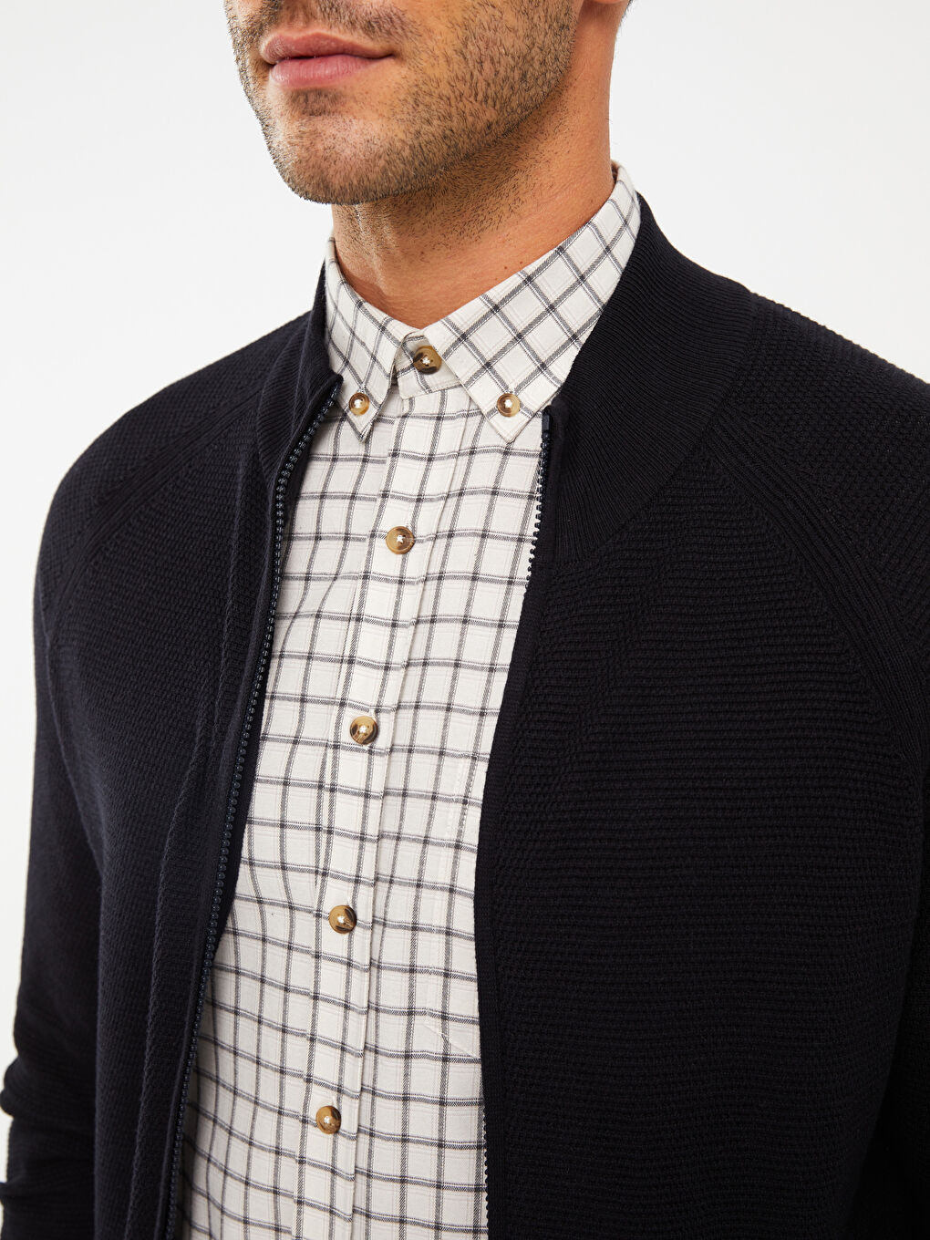 LCWAIKIKI Basic Standard Fit Turtle Neck Long Sleeve Men's Tricot Cardigan -W2GB99Z8-RFH