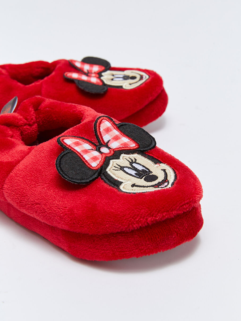 LCW STEPS Kırmızı Minnie Mouse Lisanslı Pelüş Kız Bebek Ev Terliği - 4