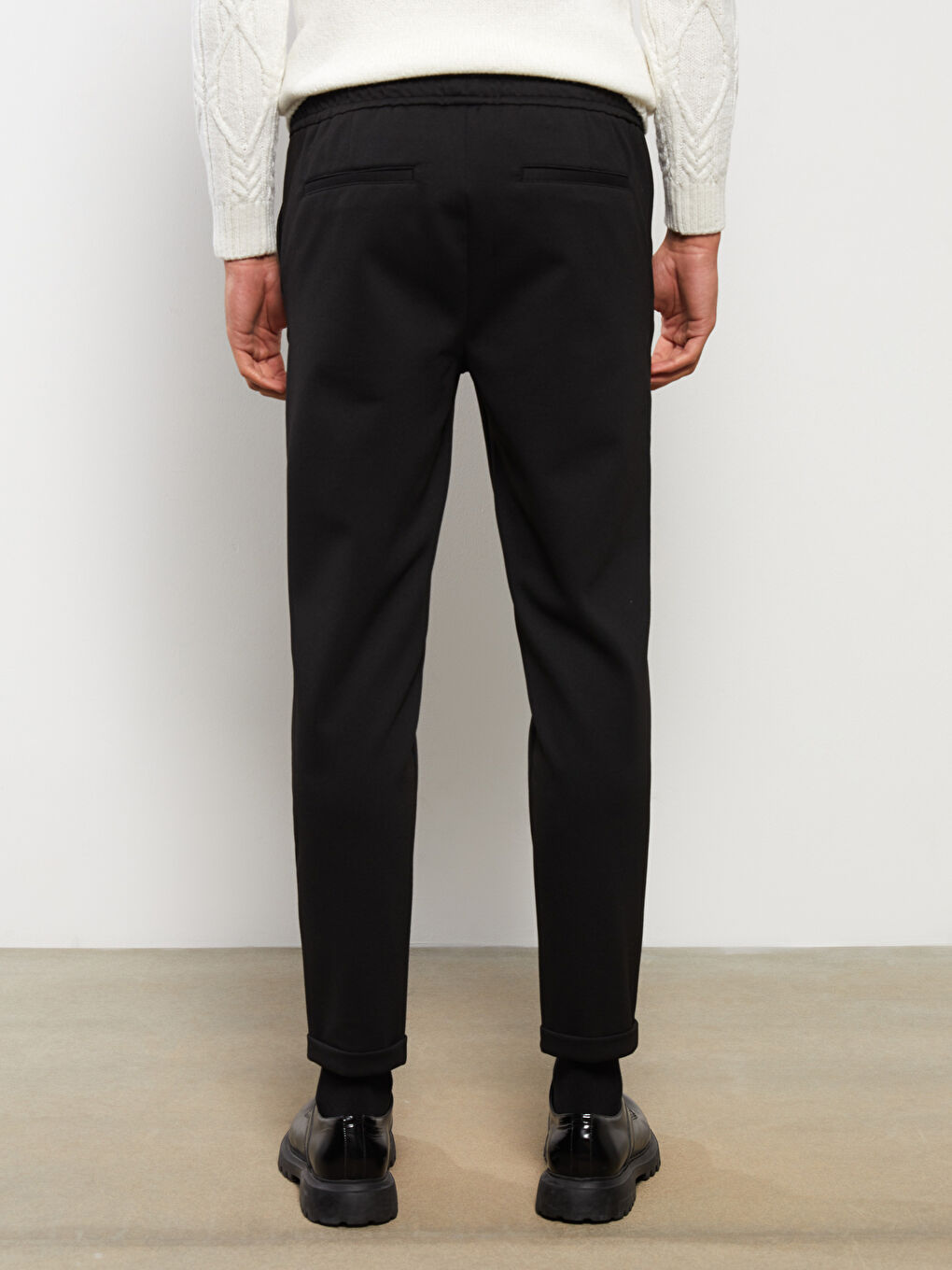 Siyah Slim Fit Beli Bağlama Detaylı Erkek Pantolon-7