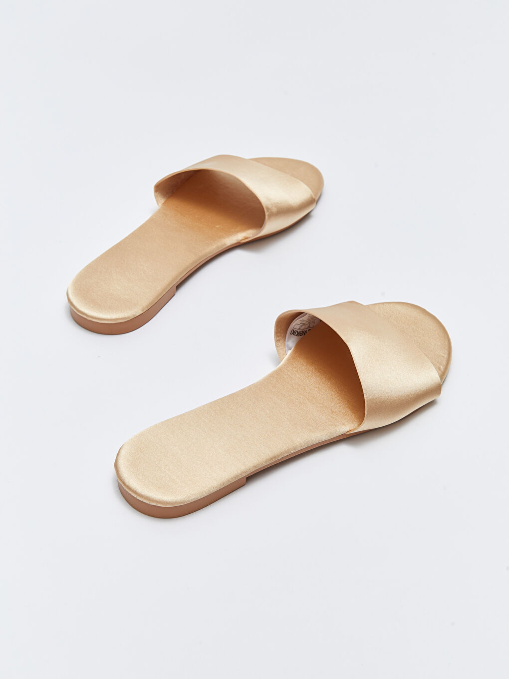 Bej Tek Bantlı Kadın Terlik-4