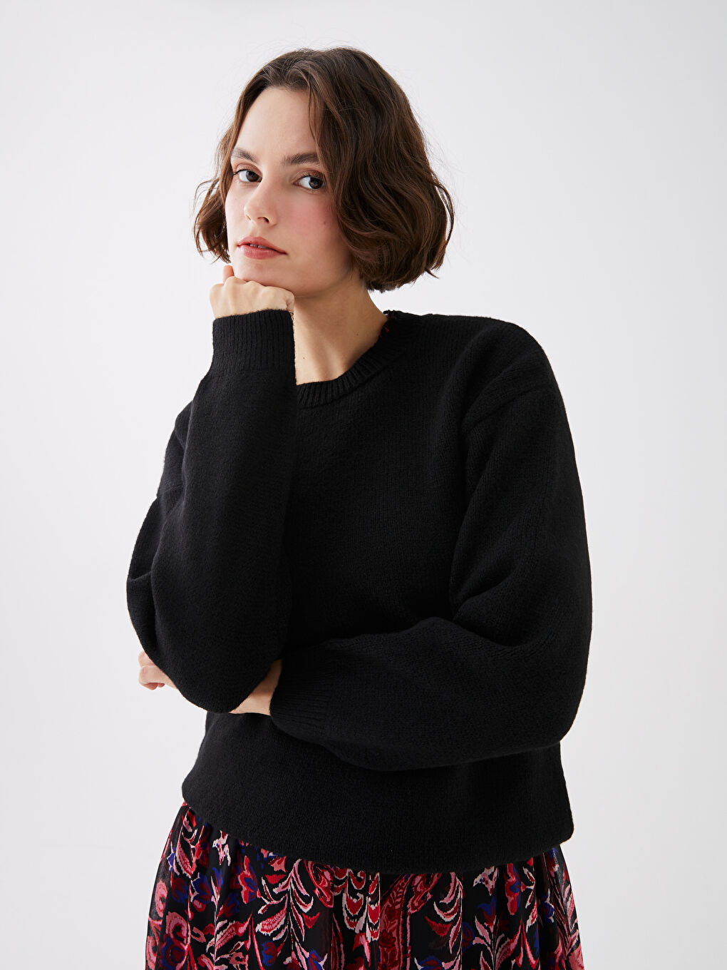 Siyah Bisiklet Yaka Düz Uzun Kollu Kadın Triko Kazak