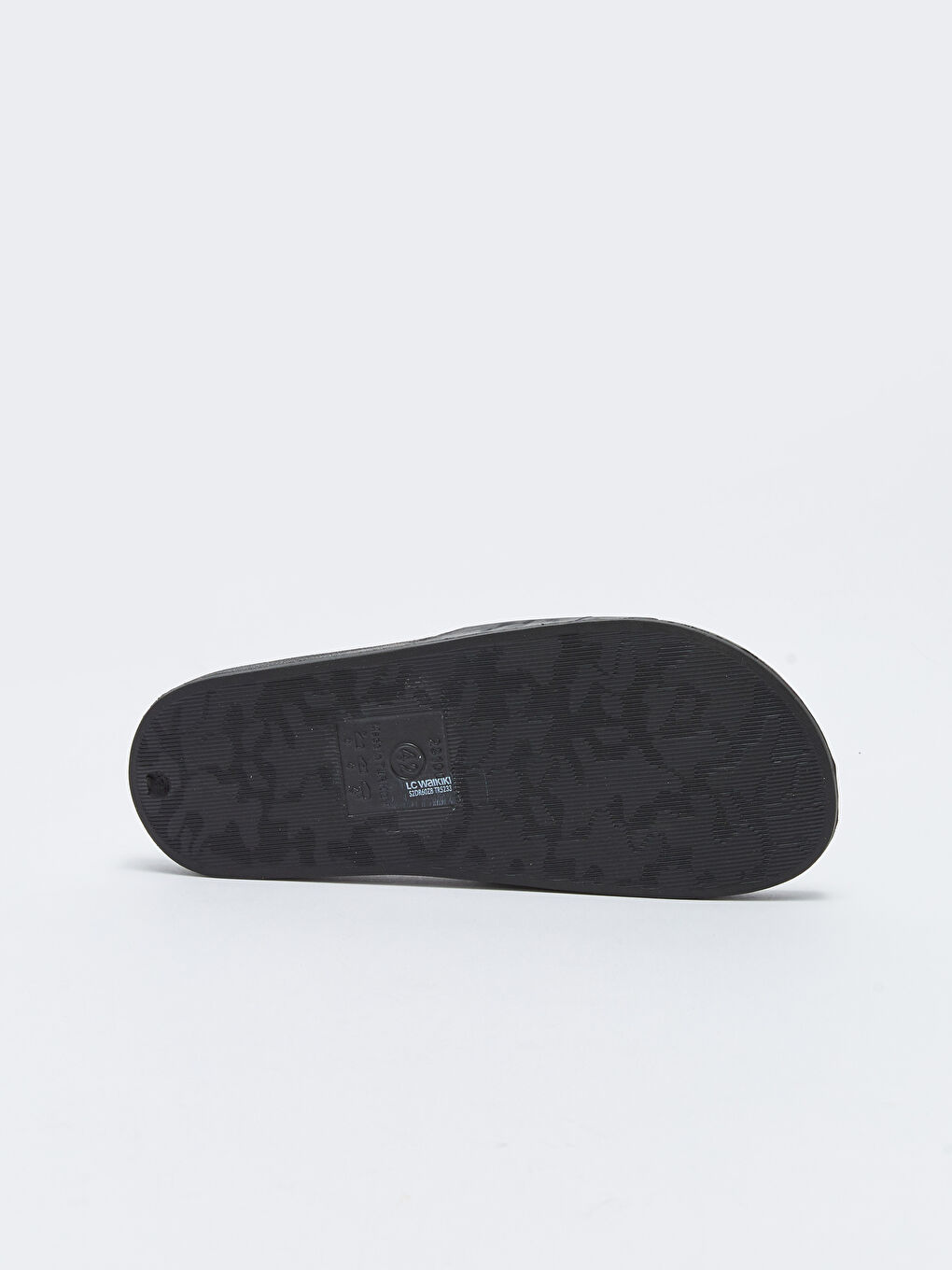 Siyah Kamuflaj Baskılı Tek Bantlı Erkek Terlik-3