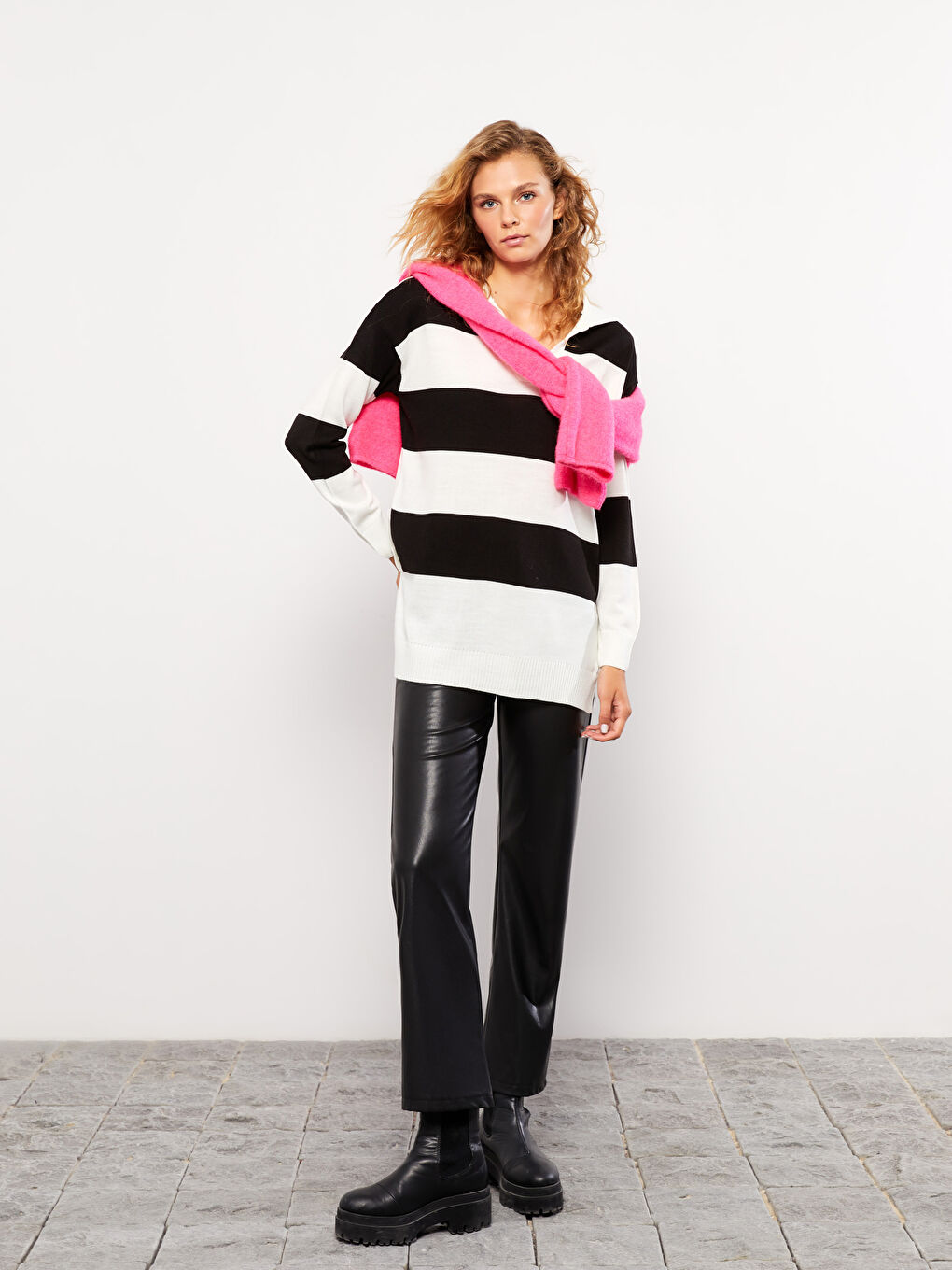 Siyah Polo Yaka Renk Bloklu Uzun Kollu Kadın Triko Tunik-2