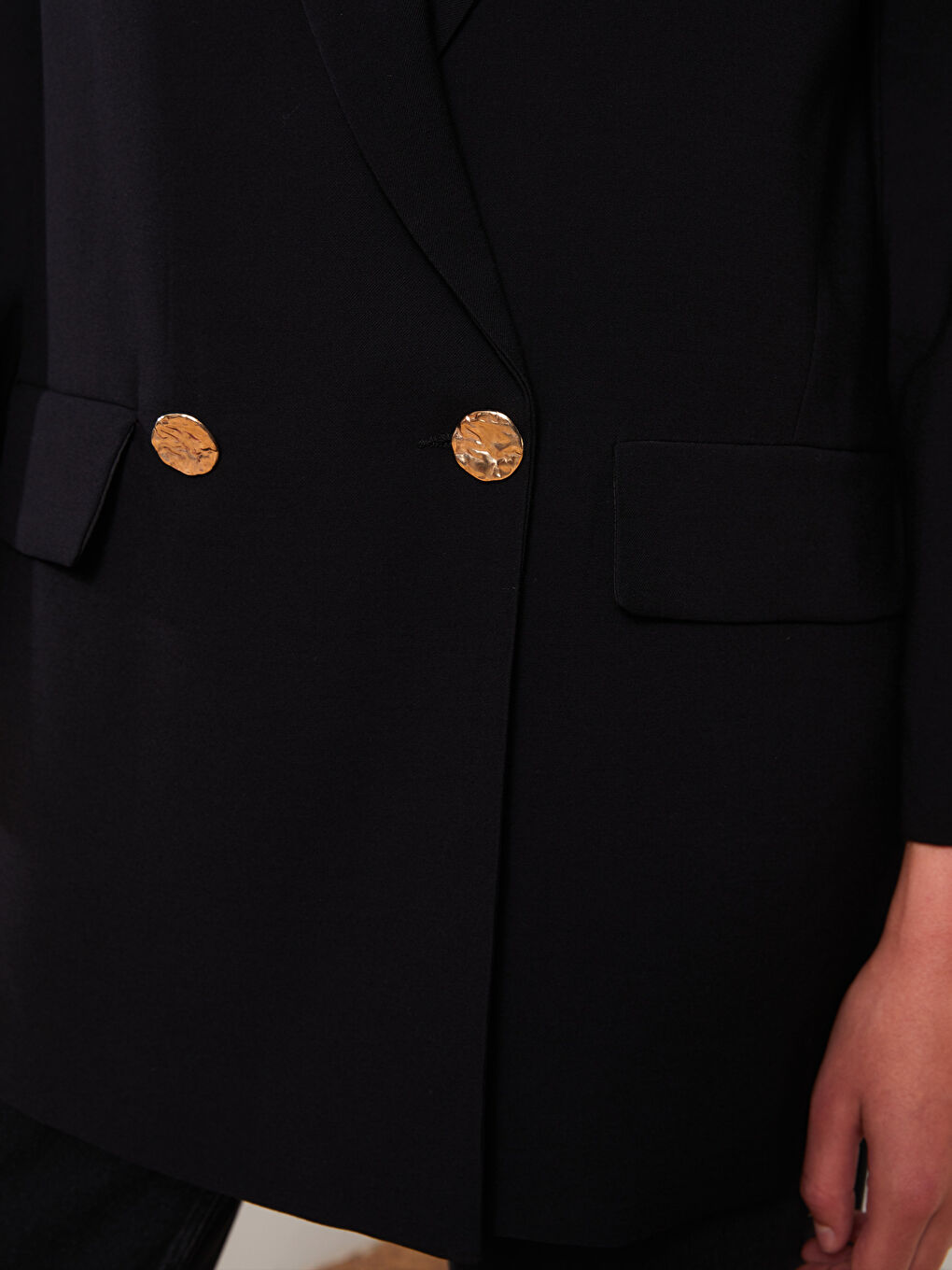 Siyah Önden Düğme Kapamalı Düz Uzun Kollu Gabardin Kadın Blazer Ceket-3