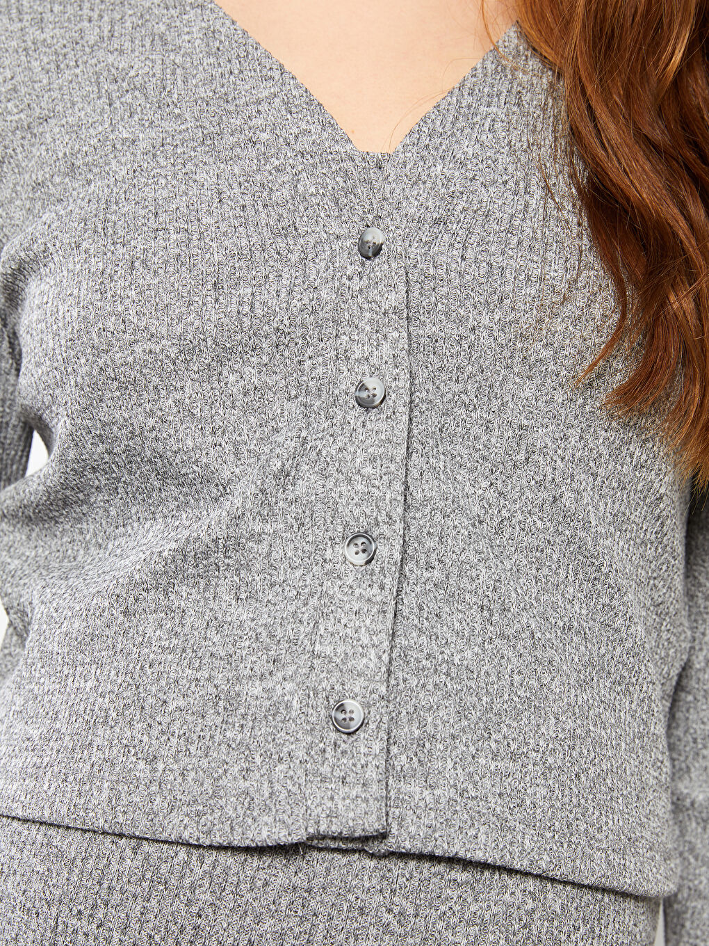 طقم فستان حوامل كارديجان بأكمام طويلة وقبة على شكل حرف V وقصة مستقيمة-3