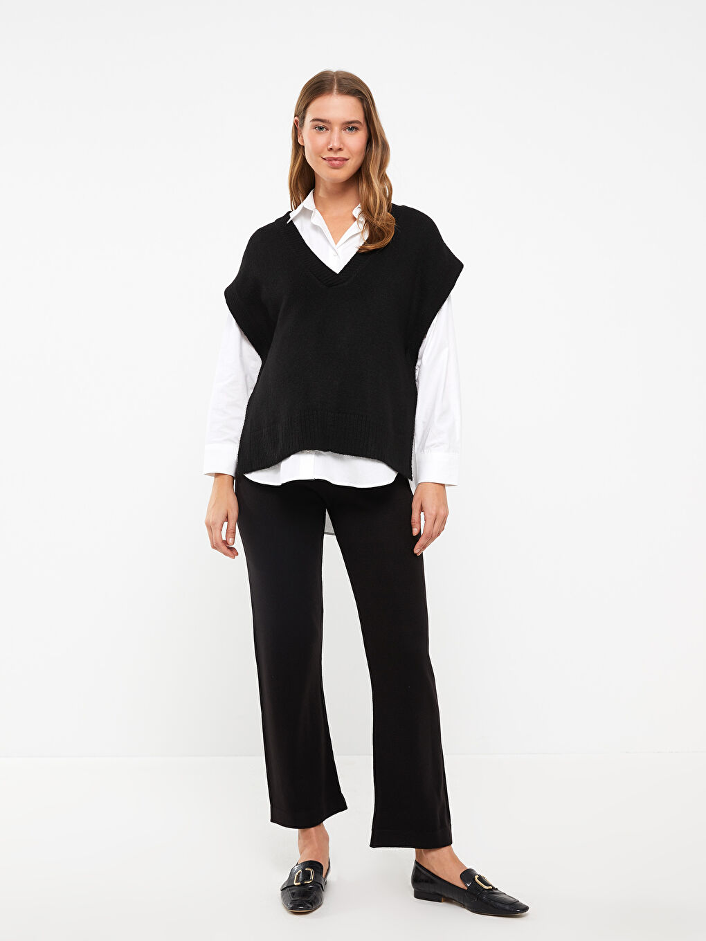LCWAIKIKI Maternity V-Ausschnitt Schlichter Strick Pullunder Schwangerschaftspullover -W2GE74Z8-CVL