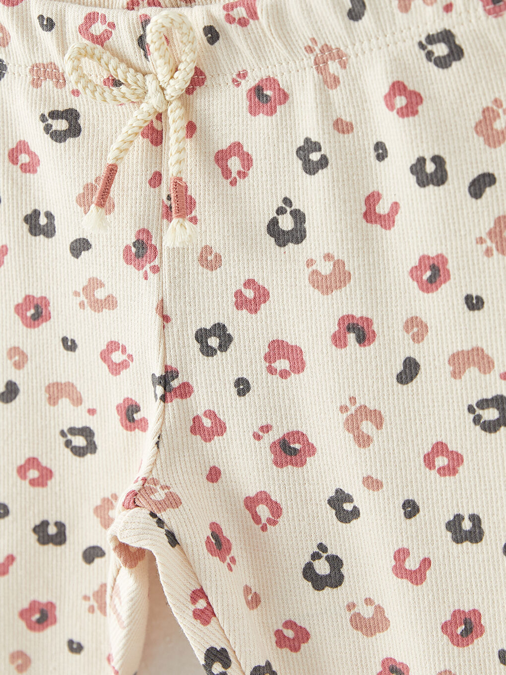 Ekru Beli Lastikli Baskılı Pamuklu Kız Bebek Tayt-1