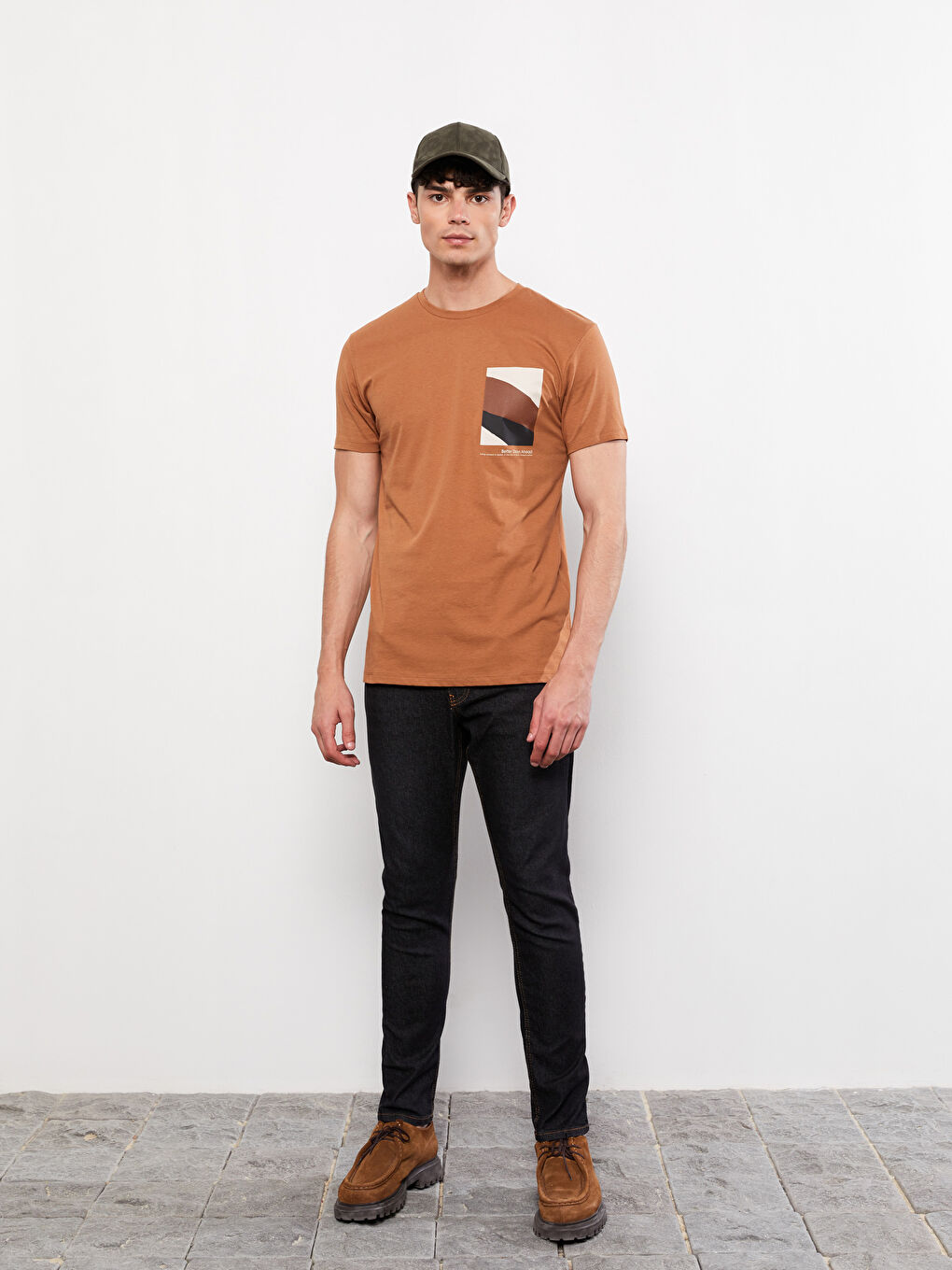 Kahverengi Bisiklet Yaka Kısa Kollu Baskılı Penye Erkek Tişört-3